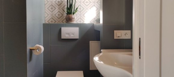 1 bedroom Apartment in Bondy, France No. 175862 5