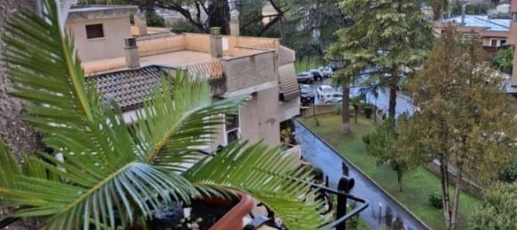 2 rooms Apartment in Rome, Italy No. 41057 9