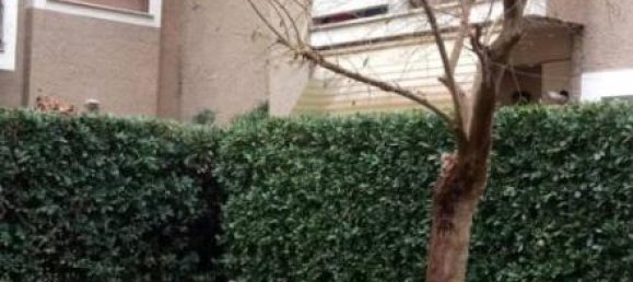 2 rooms Apartment in Rome, Italy No. 41057 12