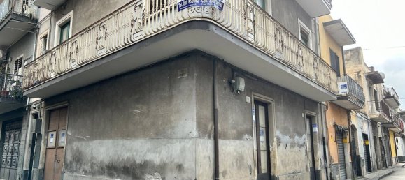 5-salle Appartement à Paternò, Italy No. 259700 6