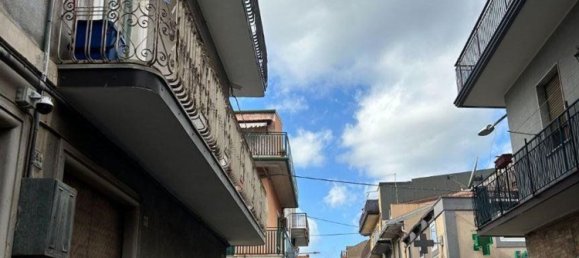 5-salle Appartement à Paternò, Italy No. 259700 12