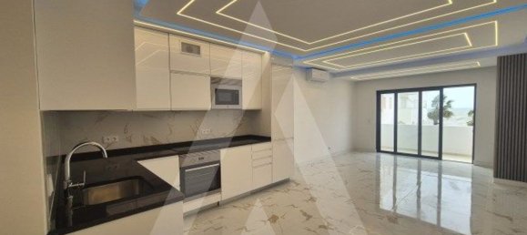 2 chambres Appartement à Quarteira, Portugal No. 93873 4