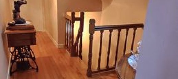 4 bedrooms House in Varennes, France No. 312395 10