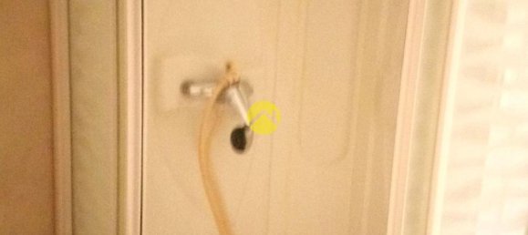 Dúplex de 2 dormitorios en Saint-Amand-Montrond, France No. 152114 9