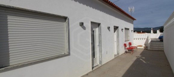 Casa de 4 dormitorios en Portimao, Portugal No. 186933 34