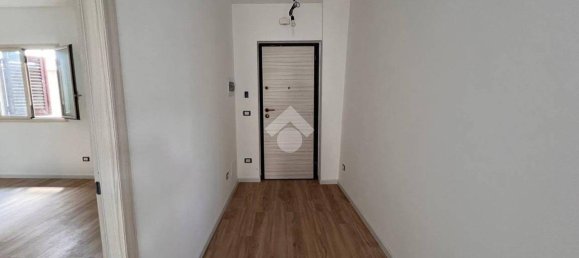 2 Schlafzimmer Wohnung in Palermo, Italy, Nr. 299181 3