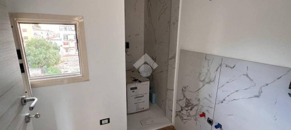 2 Schlafzimmer Wohnung in Palermo, Italy, Nr. 299181 10