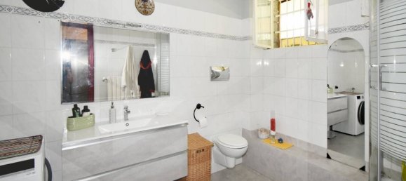 5-Zimmer Villa in Parabiago, Italy, Nr. 28764 20
