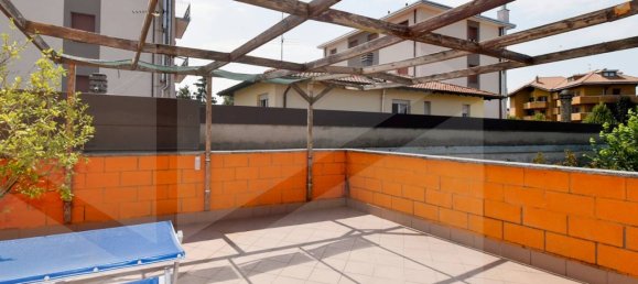 5-Zimmer Villa in Parabiago, Italy, Nr. 28764 8