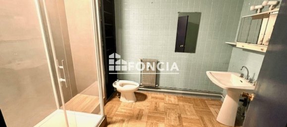 2 bedrooms Apartment in Valenciennes, France No. 66032 6