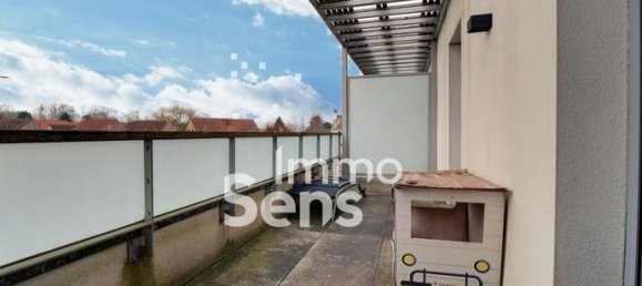 Apartamento de 2 dormitorios en Bondues, France No. 280548 2