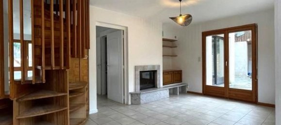 7 bedrooms House in Besancon, France No. 270593 3