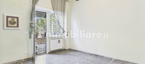 2 Schlafzimmer Wohnung in Rome, Italy, Nr. 377264 2