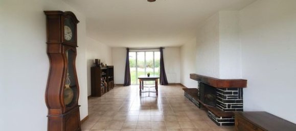 5 chambres Maison à Montfermeil, France No. 354678 3