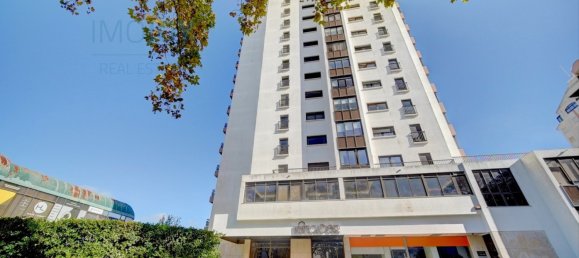 2 bedrooms Apartment in Cascais, Portugal No. 136179 21