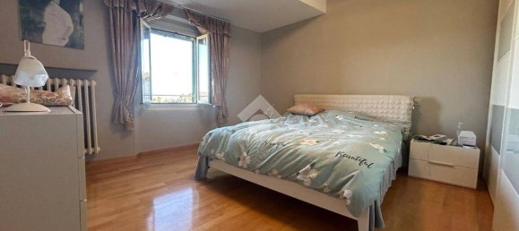 4 bedrooms Apartment in Perugia, Italy No. 173819 14