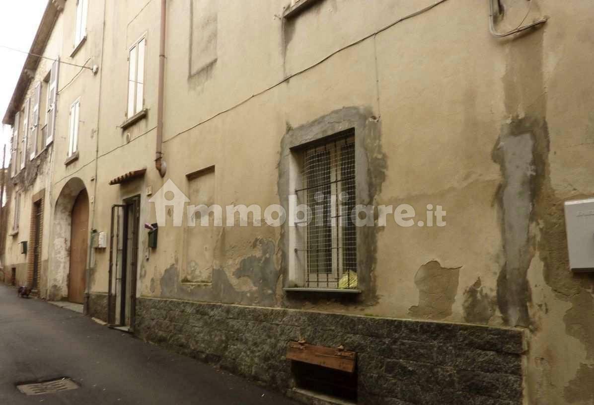1 bedroom Apartment in Stradella, Italy No. 187913