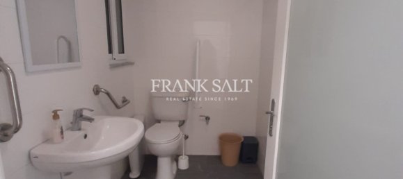  Office in Victoria, Malta No. 11984 27