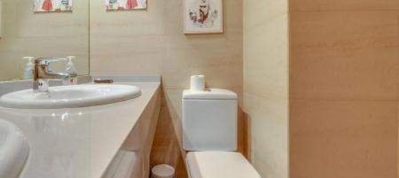 2 bedrooms Apartment in Madrid, Spain No. 133890 15