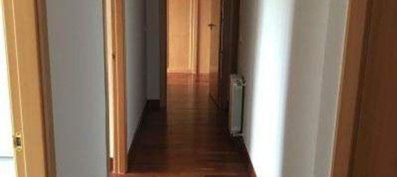 2 bedrooms Apartment in Madrid, Spain No. 133890 23