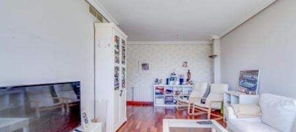 2 bedrooms Apartment in Madrid, Spain No. 133890 4