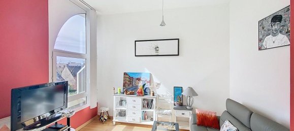 Apartamento de 2 dormitorios en Larmor-Plage, France No. 275876 7