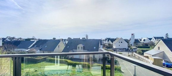 Apartamento de 2 dormitorios en Larmor-Plage, France No. 275876 14