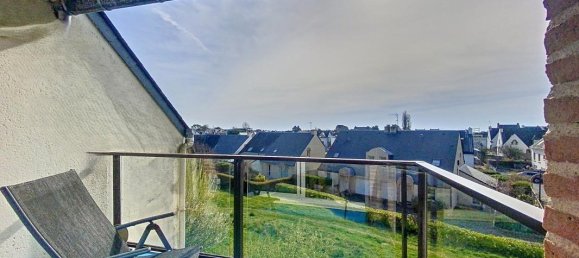 Apartamento de 2 dormitorios en Larmor-Plage, France No. 275876 16