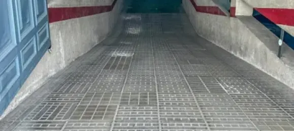 Apartamento de 6 dormitorios en Armilla, Spain No. 176395 38