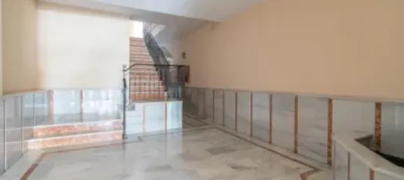 Apartamento de 6 dormitorios en Armilla, Spain No. 176395 2