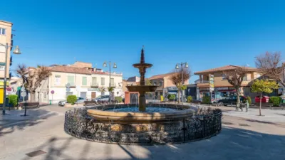 Apartamento de 6 dormitorios en Armilla, Spain No. 176395