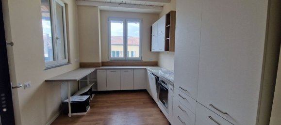 3 غرف نوم شقة في Venegono Inferiore, Italy رقم 372590 9
