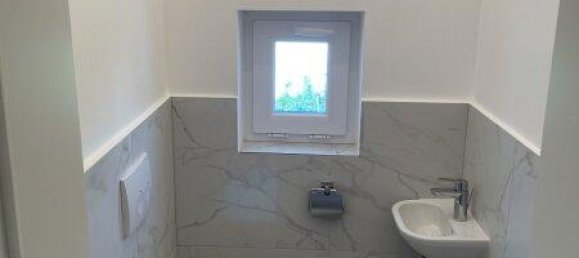 Casa de 7 divisões em Wiener Neustadt, Austria N.º 171813 12