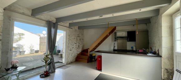 2 bedrooms House in Saint-Pierre-d'Oleron, France No. 292595 6