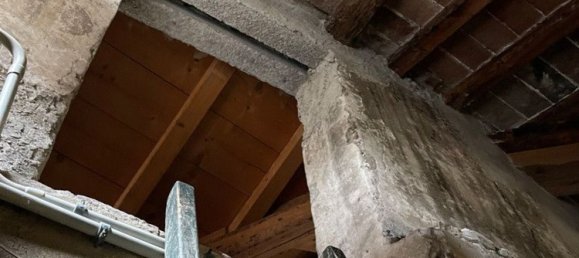 1000m² Building in Mantua, Italy No. 363375 18