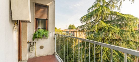 2 bedrooms Apartment in Milan, Italy No. 352164 8