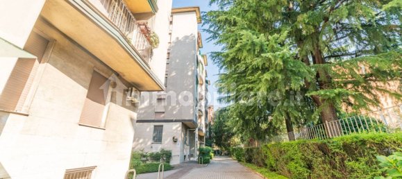 2 bedrooms Apartment in Milan, Italy No. 352164 23