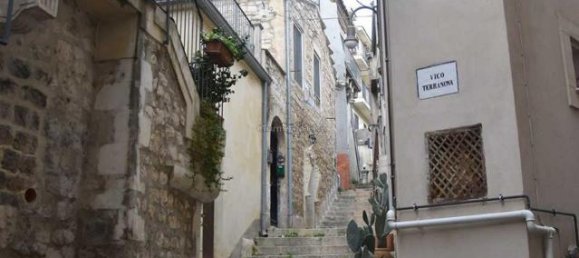 Casa de 2 habitaciónes en Modica, Italy No. 236057 38