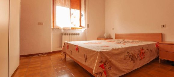 Apartamento de 3 divisões em Massa Marittima, Italy N.º 153717 2