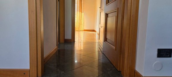 3 bedrooms Apartment in Aosta, Italy No. 341746 14