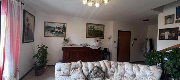 5 rooms Duplex in Casciana Terme Lari, Italy No. 18569 4