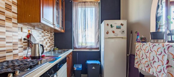 Квартира с 4 комнатами в Валь делла Торре, Италия № 42002 21