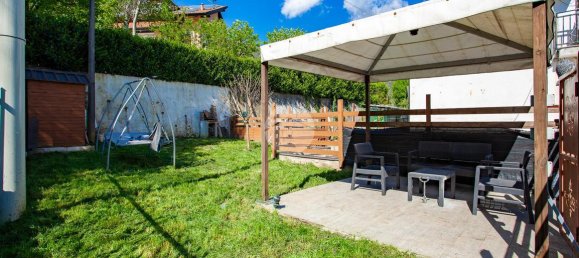 Квартира с 4 комнатами в Валь делла Торре, Италия № 42002 3