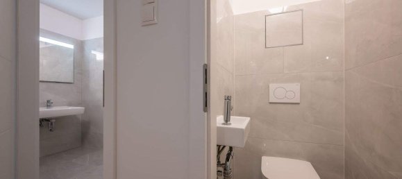 3-salle Appartement à Brigittenau, Austria No. 142847 12