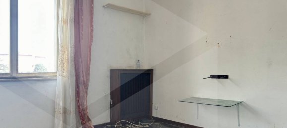 4 rooms Apartment in Vicenza, Italy No. 19250 6