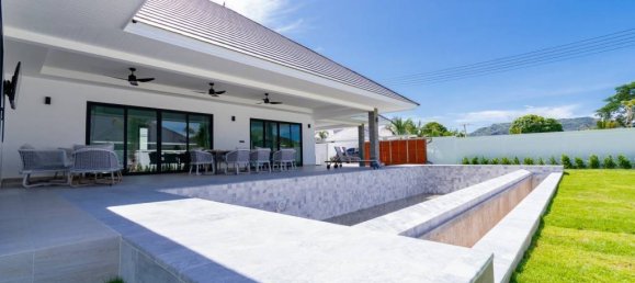 3 Schlafzimmer Villa in Hua Hin, Thailand, Nr. 13051 7