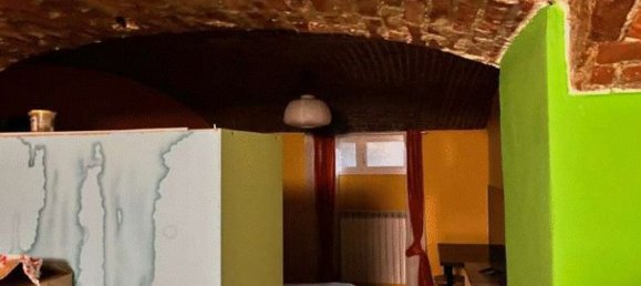 4-Zimmer Wohnung in Milan, Italy, Nr. 240847 2