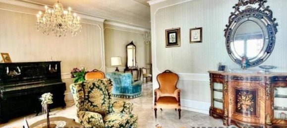 15 rooms House in Lecce, Italy No. 74715 36