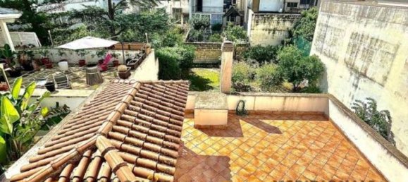 15 rooms House in Lecce, Italy No. 74715 16