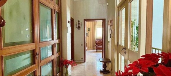 15 rooms House in Lecce, Italy No. 74715 9